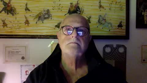 giutomma930394 online show from March 12, 10:50 pm