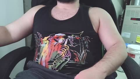 JuicyThickkkDaddy online show from December 16, 9:46 am