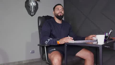 Snapshot of glennmasters chatting on September 22, 10:20 pm Matthew .. for short call me Matt online show from September 22, 10:20 pm