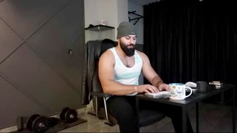 Snapshot of glennmasters chatting on December 24, 4:19 pm Matthew .. for short call me Matt online show from December 24, 4:19 pm