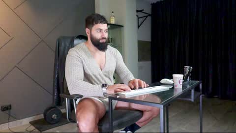 Snapshot of glennmasters chatting on January 4, 2:35 am Matthew .. for short call me Matt online show from January 4, 2:35 am