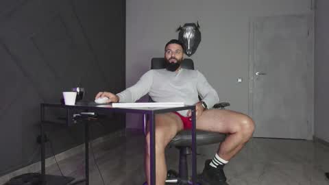 Snapshot of glennmasters chatting on October 28, 8:33 pm Matthew .. for short call me Matt online show from October 28, 8:33 pm