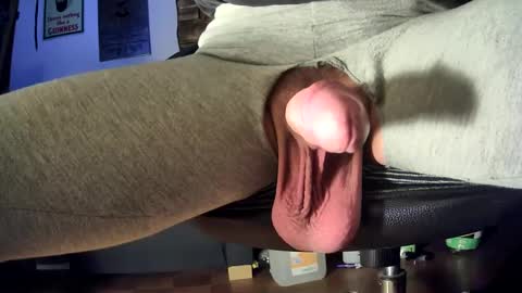 Snapshot of gnaatsch12 chatting on January 4, 4:54 pm gnaatsch online show from January 4, 4:54 pm