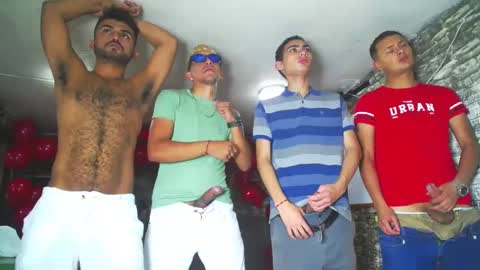 THOMAS AND DAMIAND online show from March 8, 2:49 pm