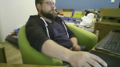 gnik_labinnah online show from March 26, 5:50 pm