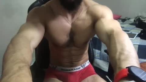 god hunkules online show from December 11, 6:16 pm