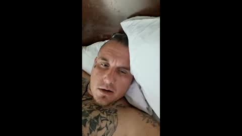 godofmischief2804 online show from April 16, 2:44 am