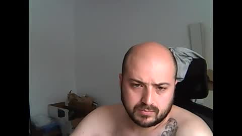 goldenspainboy online show from April 25, 9:45 am