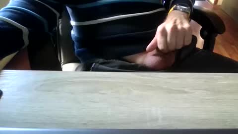 Snapshot of goldstar71 chatting on October 29, 2:09 pm goldstar71 online show from October 29, 2:09 pm