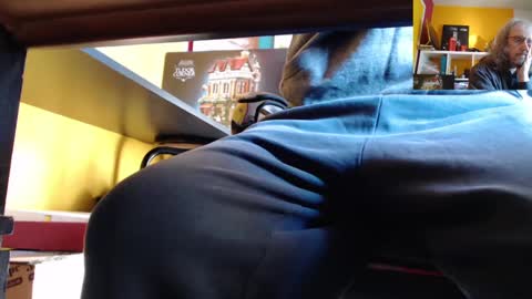 Chris online show from February 17, 9:03 am