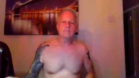 Goodgriefnotagain online show from April 24, 8:33 pm