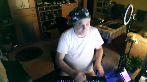 google5001 online show from September 22, 3:28 am