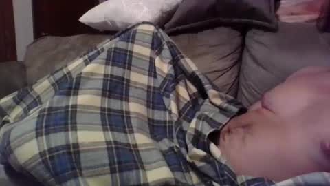 7 in boy toy online show from May 10, 2:57 am