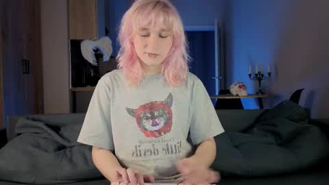 Greg-independent model online show from April 21, 9:21 pm