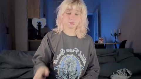 Greg-independent model online show from March 15, 9:21 pm