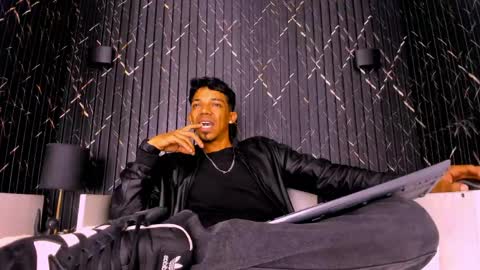 GregorySforza online show from April 12, 10:28 am