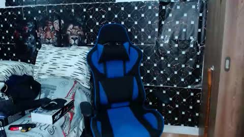 griego01 online show from January 14, 11:19 pm