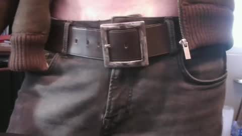 Snapshot of grimbergen123 chatting on December 7, 10:56 am Grim online show from December 7, 10:56 am