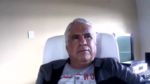 grisa01 online show from May 26, 6:59 pm