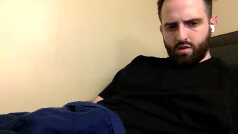 Snapshot of grobs123 chatting on December 18, 3:58 am grobs123 online show from December 18, 3:58 am