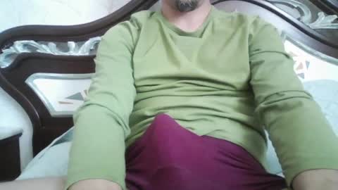 guapete 21x online show from April 1, 10:06 am