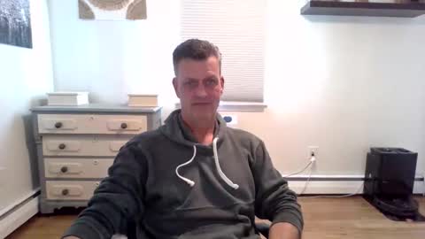 gudguy2025 online show from March 2, 2:46 pm