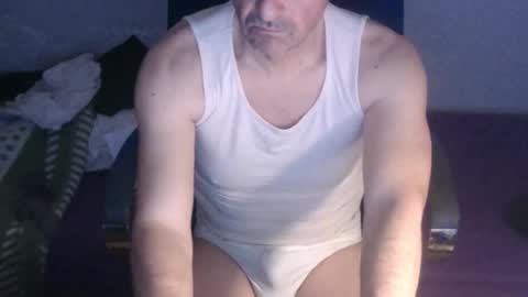 gusanito_enano online show from February 25, 11:00 am