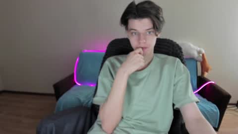 guy_liam1 online show from January 16, 8:03 pm