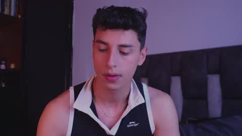 Gabriel online show from December 3, 9:43 pm