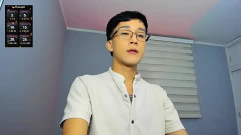 Snapshot of guy_veryhot1 chatting on October 24, 1:51 am onlyfans    kevin garcia s online show from October 24, 1:51 am
