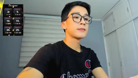 Snapshot of guy_veryhot1 chatting on September 9, 3:06 am onlyfans    kevin garcia s online show from September 9, 3:06 am