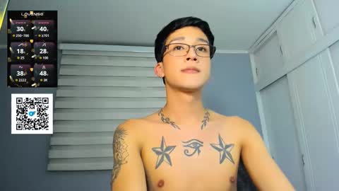 Snapshot of guy_veryhot1 chatting on September 21, 6:35 am onlyfans    kevin garcia s online show from September 21, 6:35 am
