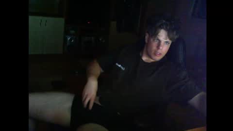 gymguy0505 online show from June 10, 9:48 pm