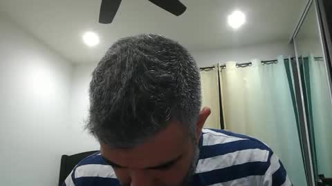 h0nest84 online show from February 1, 7:26 am