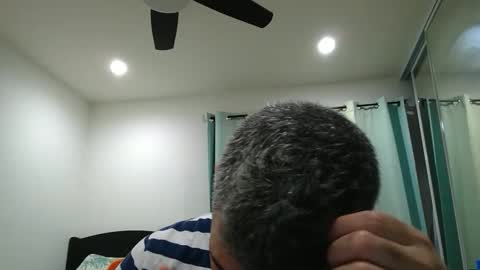 h0nest84 online show from March 4, 6:15 am