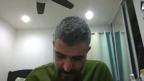 h0nest84 online show from February 24, 6:27 am