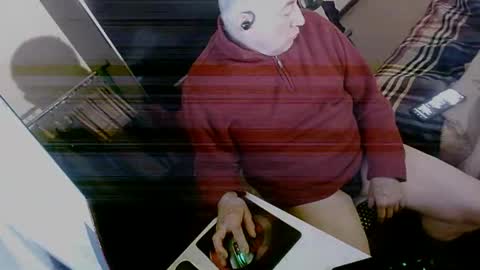 hacknoob62 online show from December 22, 9:00 am