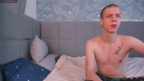 H A K U online show from January 30, 12:27 pm