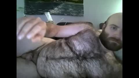 Snapshot of hairiestbear chatting on September 30, 5:46 am Hairiest Bear online show from September 30, 5:46 am