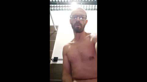 hairybignuts89 online show from May 7, 12:27 pm