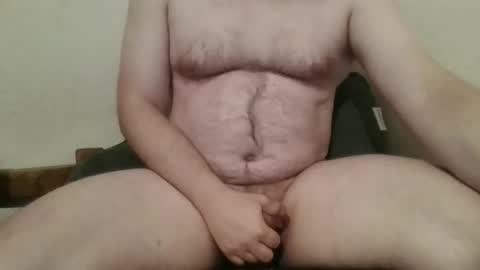hairychest222141 online show from March 27, 5:44 am