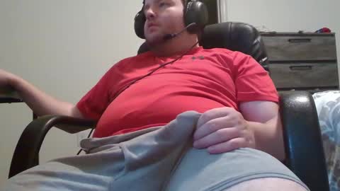 Snapshot of hairymikey chatting on November 2, 6:39 am hairymikey online show from November 2, 6:39 am