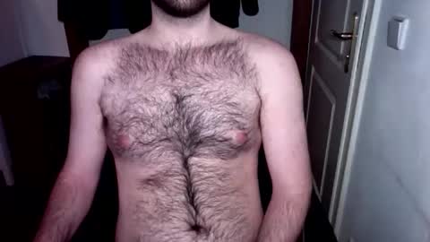 hairyuncut26 online show from February 4, 10:38 pm