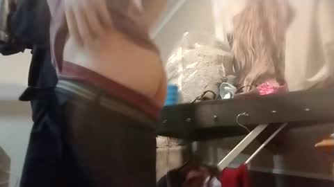 halo3489 online show from December 22, 10:06 am