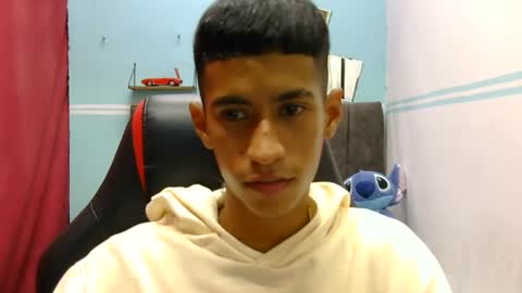 hamcummboy20 online show from June 14, 10:23 pm