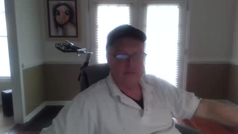 Snapshot of han63 chatting on March 2, 1:42 pm Han online show from March 2, 1:42 pm