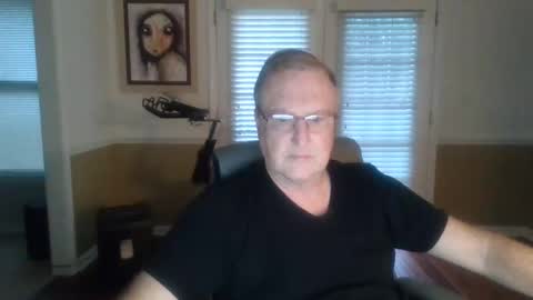 Snapshot of han63 chatting on October 4, 11:37 am Han online show from October 4, 11:37 am