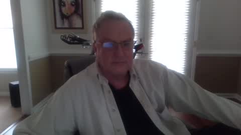 Snapshot of han63 chatting on December 30, 1:47 pm Han online show from December 30, 1:47 pm