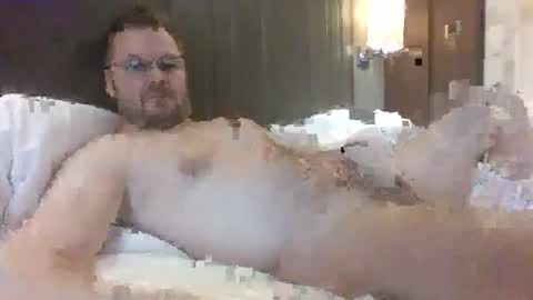 Handsomebody online show from March 11, 9:24 am