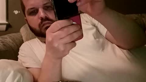 Handsomedaddy198923 online show from April 16, 6:46 am